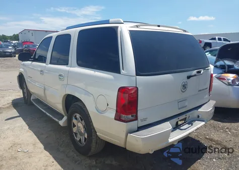 2004 Cadillac Escalade Standard from USA, damaged, VIN 1GYEC63T14R165427